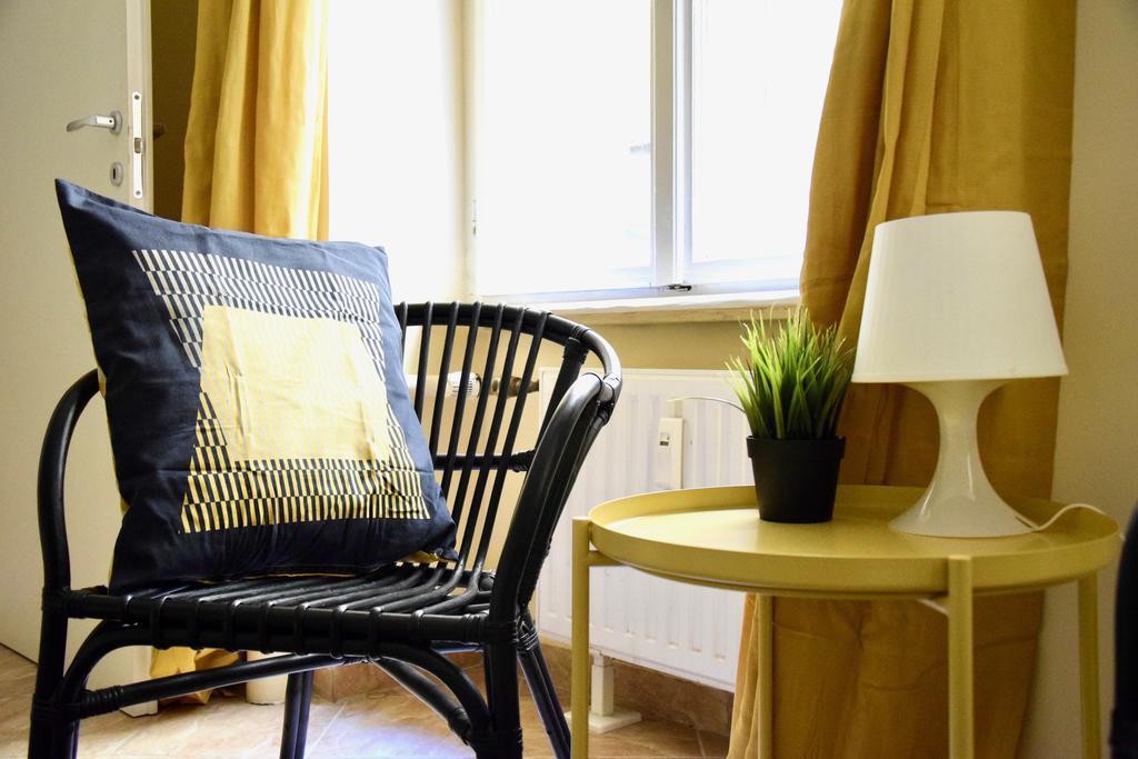 Budget Apartment By Hi5 - Revai Koz ブダペスト エクステリア 写真
